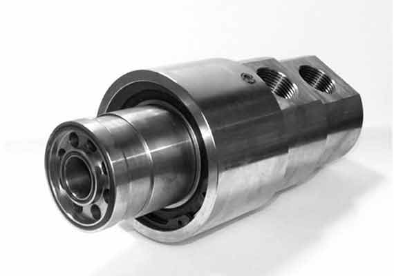 The standard supply provides the rotating nipple threaded cilindrical GAS. On the request we supply other standard. Standard seal (graphite vs. stainless steel) in used for air and for water or hydraulic oil, seal of silicon carbide vs. silicon carbide in suggested. For liquid at pressure more than 60 bar (870 PSI) please contact our technician